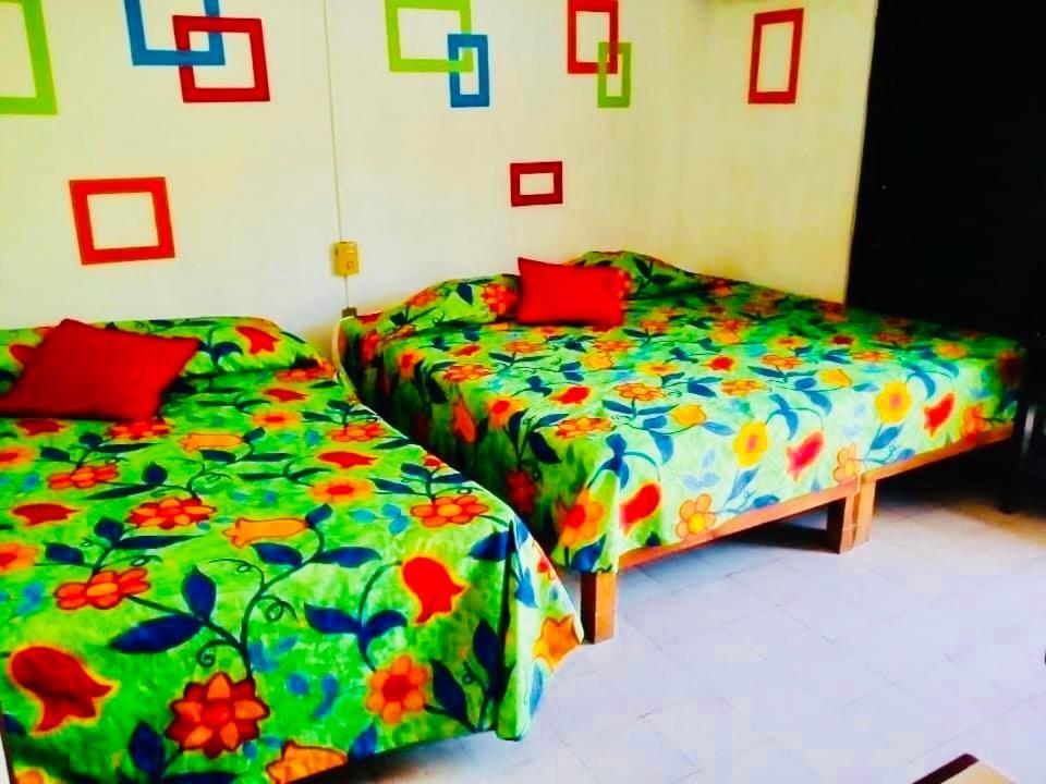 Hotel Zocalo Abuelos Acapulco Esterno foto