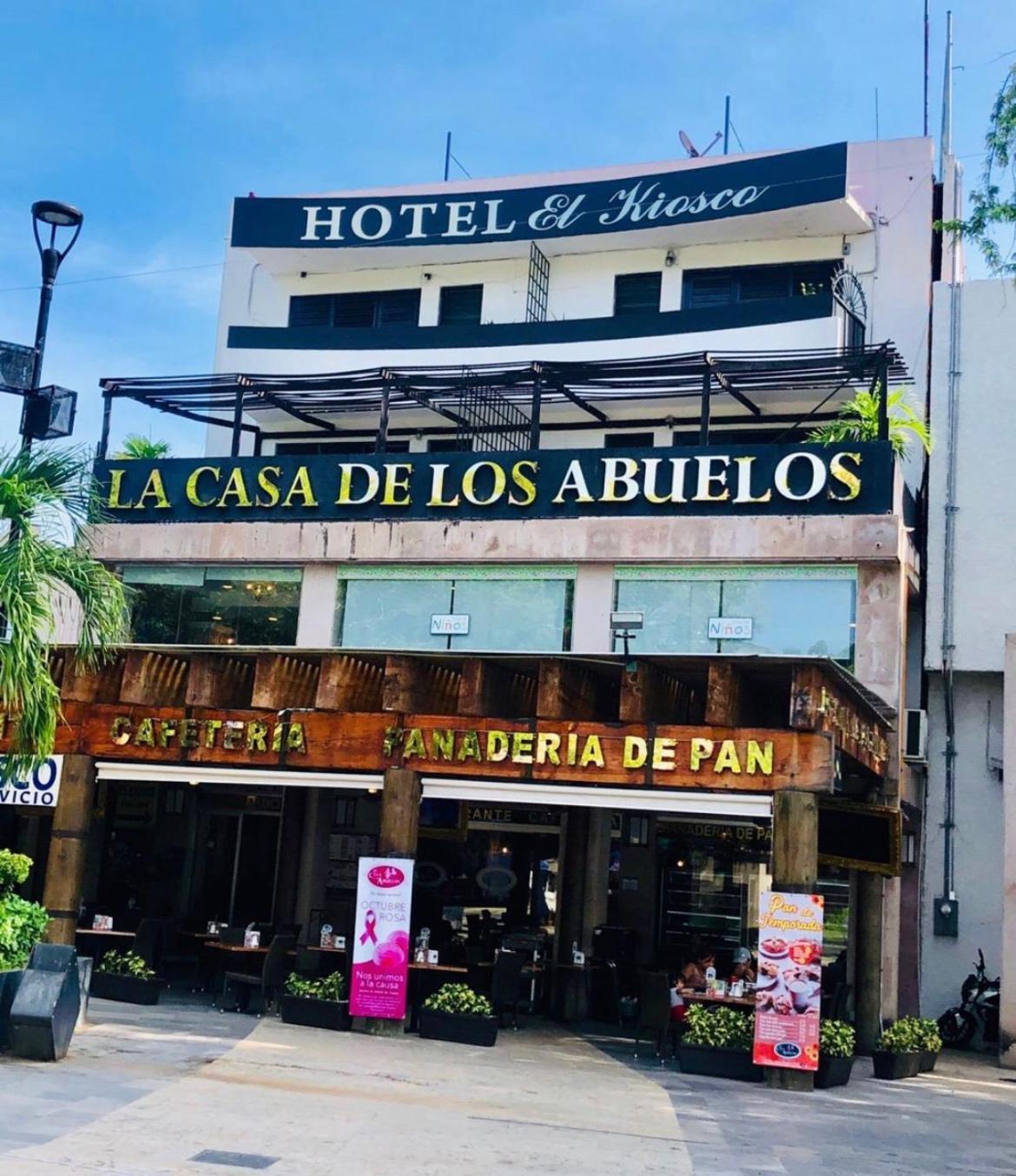 Hotel Zocalo Abuelos Acapulco Esterno foto
