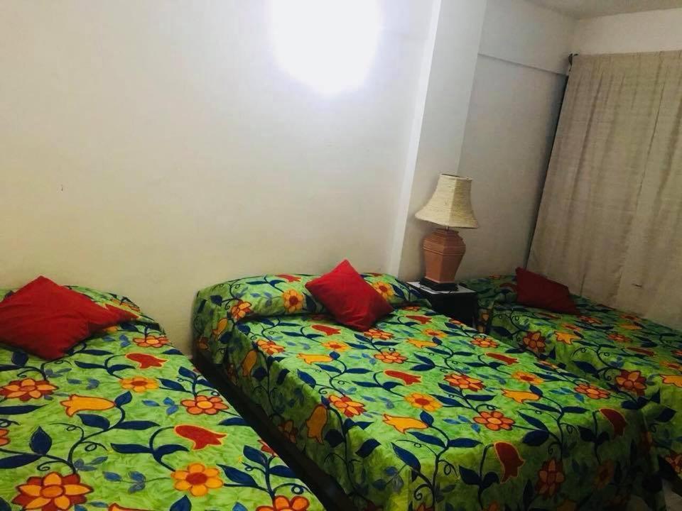 Hotel Zocalo Abuelos Acapulco Esterno foto