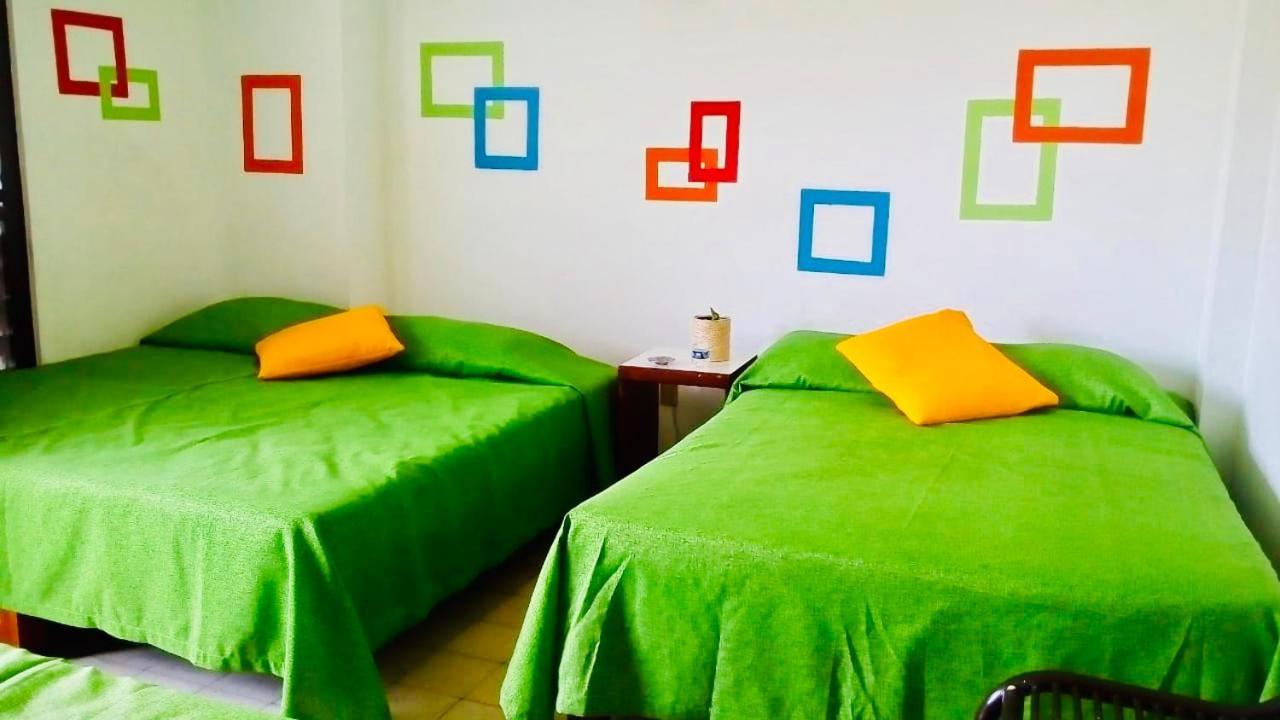 Hotel Zocalo Abuelos Acapulco Esterno foto