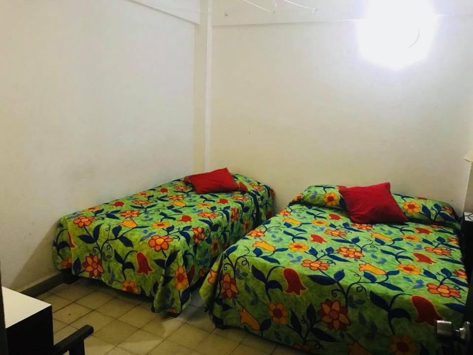 Hotel Zocalo Abuelos Acapulco Esterno foto