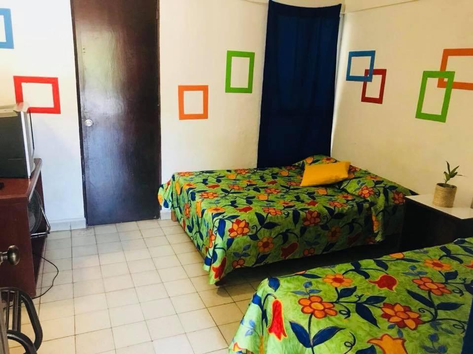 Hotel Zocalo Abuelos Acapulco Esterno foto