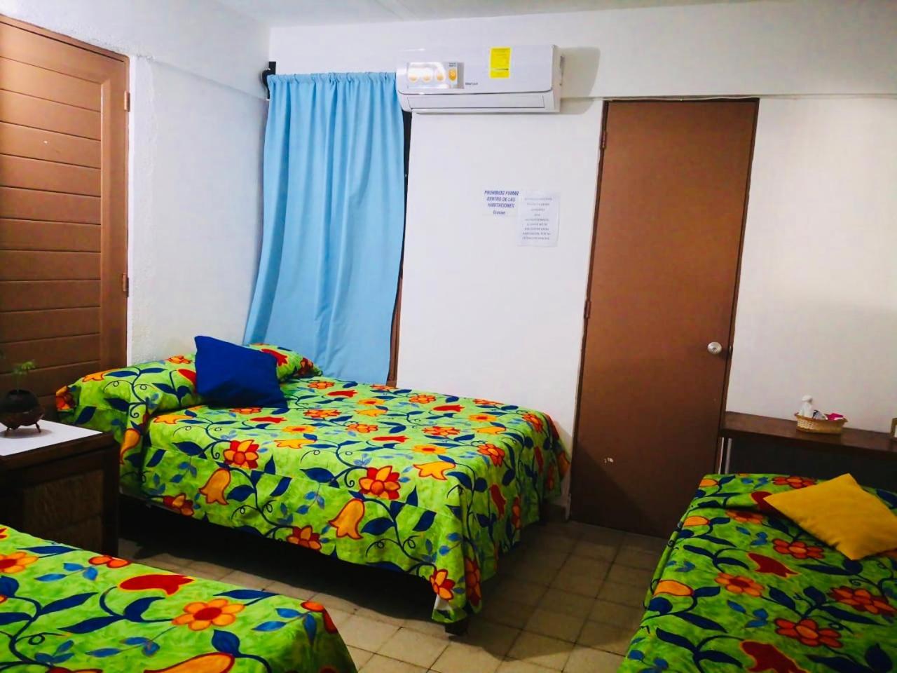 Hotel Zocalo Abuelos Acapulco Esterno foto